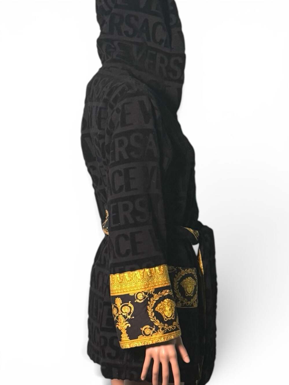 Versace I Love Baroque Short Bathrobe in Black with Medusa Pattern - Picture 3 of 4